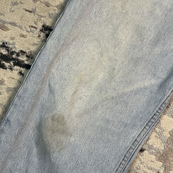 VTG Levis 550 Jeans Men 36x30 Blue Relaxed Tapered 90s Light Wash Tag Distressed - Picture 16 of 16